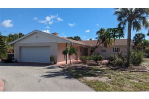 2500 Bayshore Rd, NOKOMIS