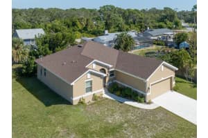 886 Euclid Rd, VENICE