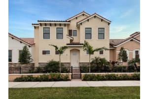 922 E Venice Ave, VENICE