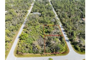1366 Calico Ln, PORT CHARLOTTE