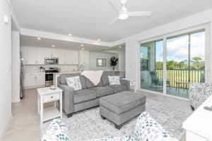 12280 Wellen Golf St #207, VENICE