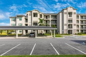 12140 Wellen Golf St #303, VENICE