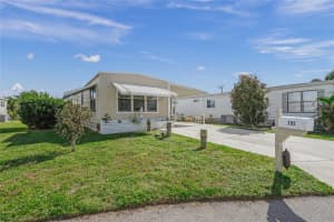 303 Marlette Dr, NORTH PORT