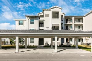 17565 Opal Sand Dr #102, VENICE
