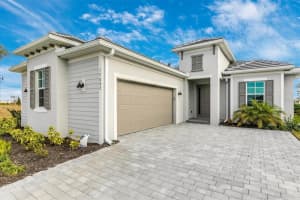 17692 Santorini Ct, VENICE