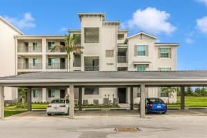 12280 Wellen Golf St #301, VENICE