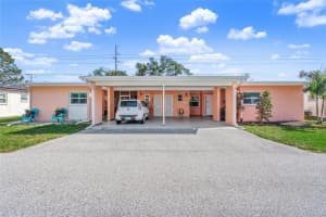6213 Green View Dr #127, SARASOTA