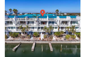 8230 Harborside Cir, ENGLEWOOD