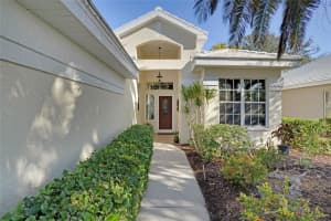 522 Fallbrook Dr, VENICE