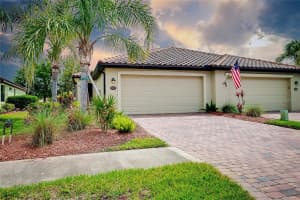 20176 Tesoro Dr, VENICE