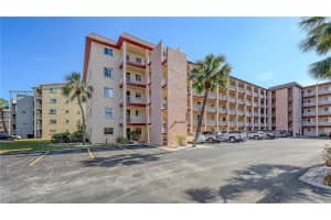 3845 Lake Bayshore Dr #f103, BRADENTON