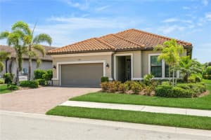 5585 Semolino St, NOKOMIS
