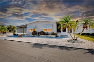 881 Grado Dr, VENICE