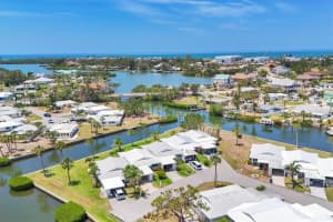 608 Fair Winds Dr, NOKOMIS