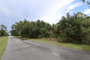 1048 & 1056 Beach St, PORT CHARLOTTE