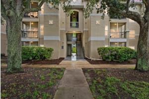 5134 Northridge Rd #303, SARASOTA
