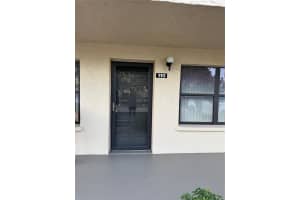 625 30th Ave W #g110, BRADENTON
