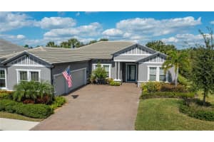 6137 Lungo Lago Dr, SARASOTA