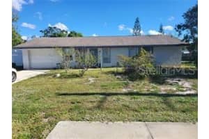 100 Orange Grove Ave S, NOKOMIS