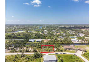 9602 Gazania Dr, PORT CHARLOTTE