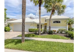 210 Vestavia Dr, VENICE