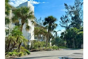 1401 S Mccall Rd #106, ENGLEWOOD