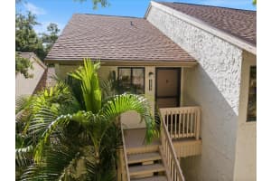 660 Bird Bay Dr W #69, VENICE