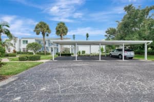 725 Capri Isles Blvd #725, VENICE