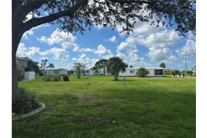709 Fairmount Dr, NORTH PORT