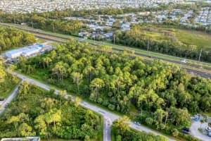 11201 Tamiami Trl S, NORTH PORT