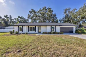 7953 Cypress Lake Dr, SARASOTA