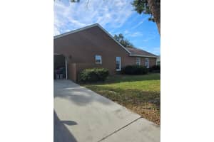 417 Lake Of The Woods Dr, VENICE