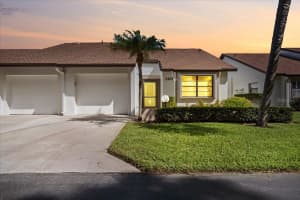 1211 Capri Isles Blvd #140, VENICE