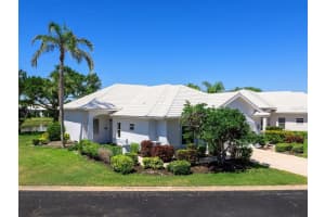 643 Crossfield Cir #13, VENICE