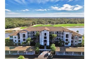 17118 Vardon Ter #202, BRADENTON