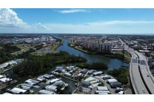 103 Bayou Dr, VENICE