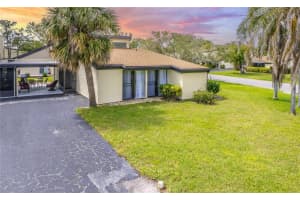 633 White Pine Tree Rd #27, VENICE