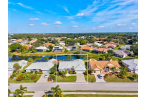 905 Beckley Dr, VENICE