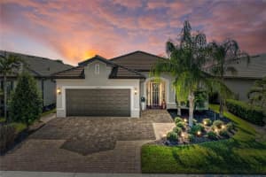 13219 Borrego St, VENICE