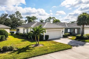 834 Montrose Dr #9, VENICE