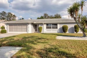 1611 E Cypress Point Dr, VENICE