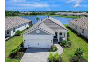 18260 Vizcaya Ct, VENICE