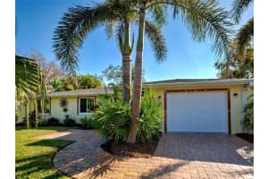 3695 Shamrock Dr, VENICE