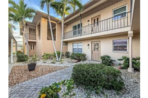 1304 Miramar St #202, CAPE CORAL