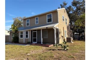 495 Burke Rd, VENICE