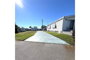 234 Trailorama Dr, NORTH PORT