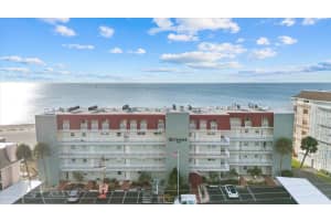 950 Tarpon Center Dr #101, VENICE