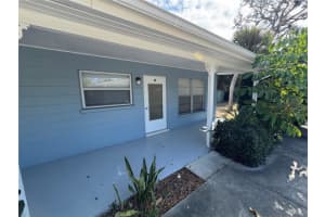 215 Park Blvd S #b, VENICE