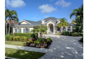 319 Park Trace Blvd, OSPREY