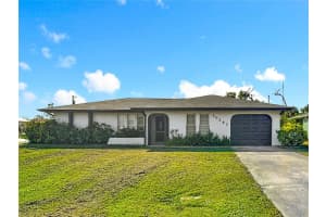 10251 Oceanspray Blvd, ENGLEWOOD